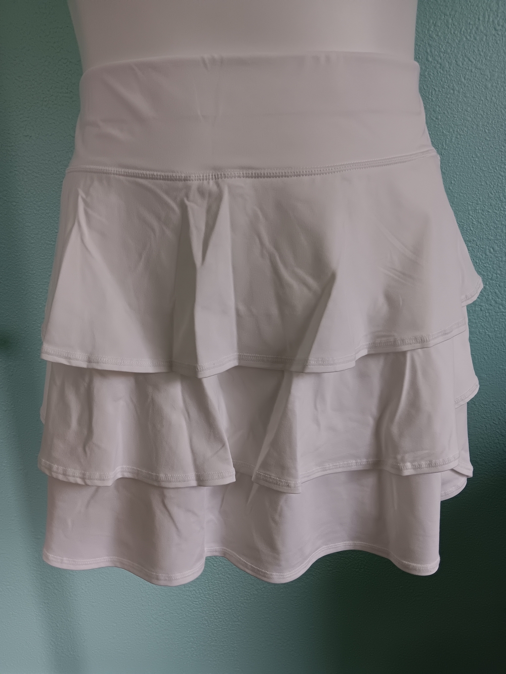 Ideology Performance White Tiered Ruffle Skirt - Women's Skirt/Skort NEW 1x